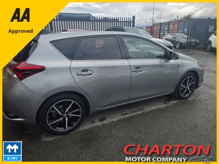 2018 Toyota Auris HYBRID LUNA SPORT AUTO 4DR €16,885