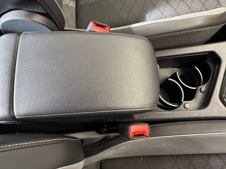 2023 Volkswagen Tiguan - thumbnail 15