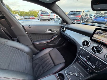 2018 Mercedes-Benz CLA Class - thumbnail 25