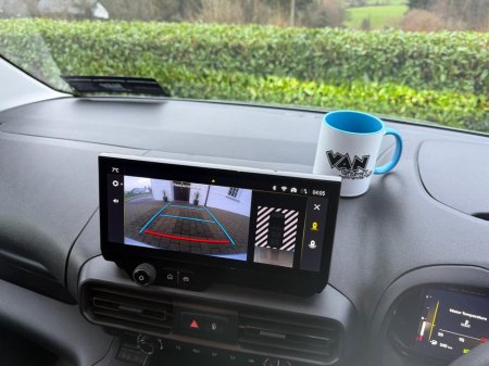 2024 Opel Combo SPORT L1H1-1.5 100PS D-6SP NO VAT! €23,450 thumbnail