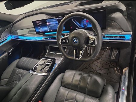 2024 BMW i7 - thumbnail 6