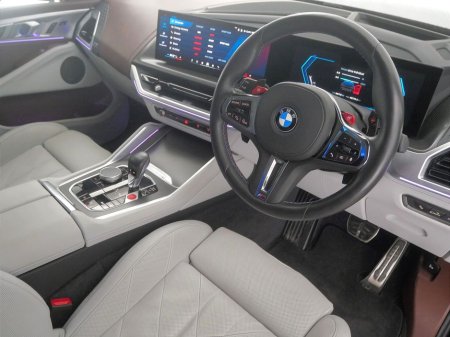 2024 BMW XM - thumbnail 6