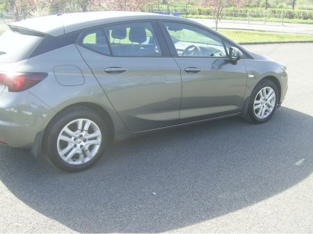 2017 Opel Astra S 1.0T 105PS 5DR €10,750 thumbnail