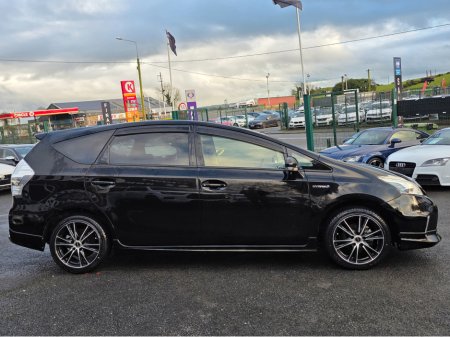 2013 Toyota Prius Alpha (7 Seater) - SELF CHARGING HYBRID -ALLOYS - REVERSE CAMERA -SIMI DEALER - LOW ROAD TAX BAND €13,450 thumbnail