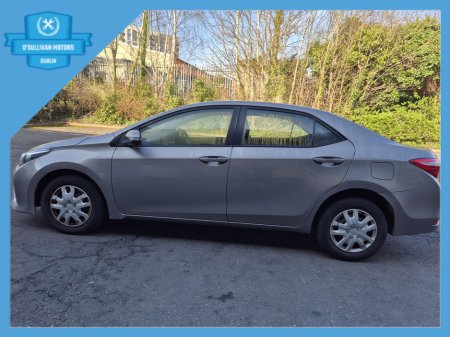 2015 Toyota Corolla - thumbnail 5