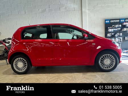 2015 Volkswagen up! DBA-AACHY 5DR €7,995