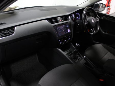 2018 Skoda Octavia STYLE 1.6 TDI 90HP 4DR €9,950 thumbnail