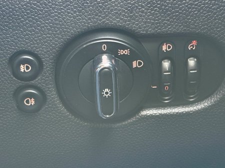 2018 MINI Hatch - thumbnail 27