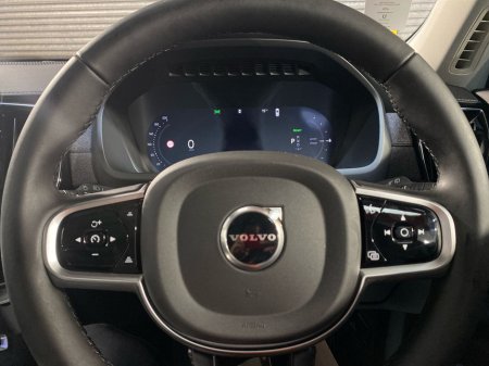 2026 Volvo XC90 - thumbnail 12