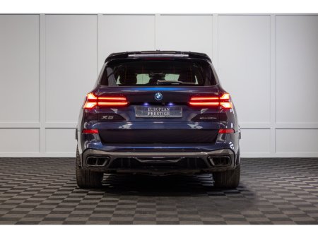 2024 BMW X5 xDrive45e M Sport €89,950 thumbnail