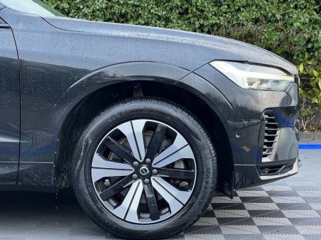 2023 Volvo XC60 T6 PLUS DARK AWD 2.0 * HUGE SPEC * // OPENING PAN ROOF // 360 PARKING CAMERAS // APPLE CARPLAY/ANDROID AUTO €38,900 thumbnail