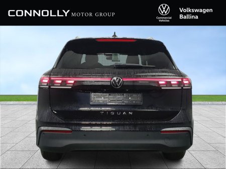 2026 Volkswagen Tiguan COMMERCIAL 2 SEAT thumbnail