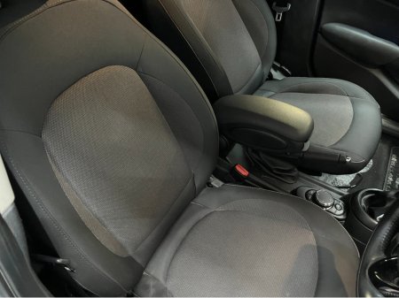 2018 MINI Cooper D €16950! 2018 MINI COOPER D 1.5 AUTOMATIC / REVERSE CAMERA / AMBIENT LIGHTS AND MORE €16,950 thumbnail