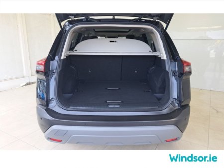 2023 Nissan X-Trail ePOWER SV PREMIUM 5 Seater €42,995 thumbnail