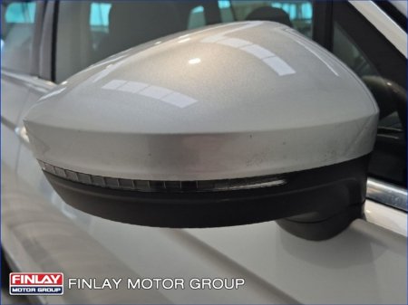 2019 Volkswagen Tiguan - thumbnail 27