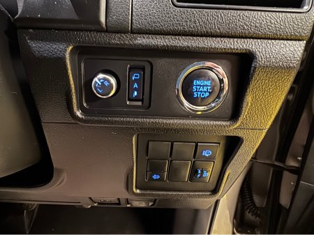 2022 Toyota Landcruiser LANDCRUISER LWB  COMMERCIAL // NO VAT // €44,950 thumbnail