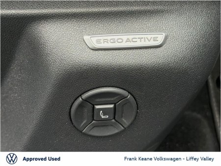 2024 Volkswagen Tiguan - thumbnail 24