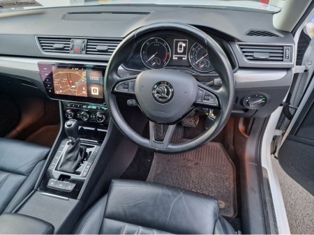 2017 Skoda Superb EXECUTIVE 2.0 TDI DSG-LOW MILEAGE €18,350 thumbnail