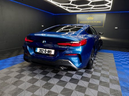 2020 BMW 8 Series - thumbnail 12