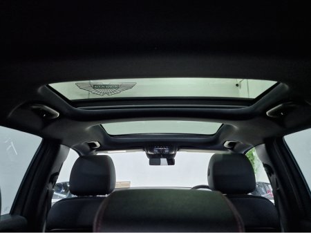 2023 Mercedes-Benz EQB 300 AMG LINE PREMIUM (PAN ROOF / 7 SEATER) 4MATIC AUTOMATIC **ONE OWNER / APPLE CARPLAY / BLIND SPOT ASSIST / ELECTRIC SUNROOF / ELECTRIC BOOTLID / REVERSE CAMERA / WIRELESS PHONE CHARGING** €39,900 thumbnail