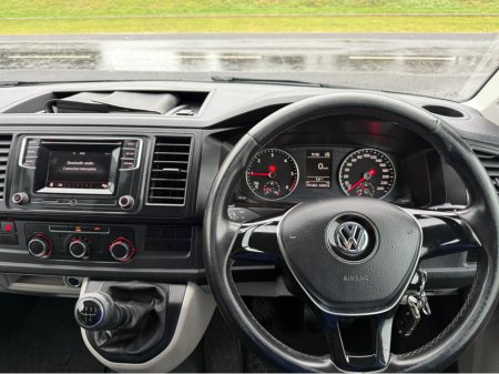 2019 Volkswagen Transporter ONE OWNER VAT RECEIPT AVAILABLE €16,950 thumbnail