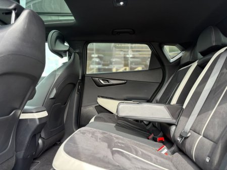 2025 Kia EV6 - thumbnail 4