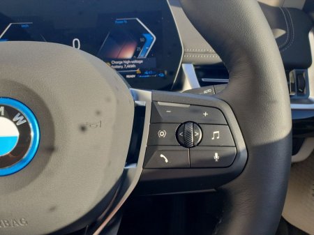 2026 BMW X1  thumbnail