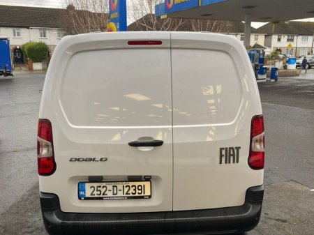 2025 Fiat Doblo SWB 1.5 100HP 650KG 4DR €21,450 thumbnail