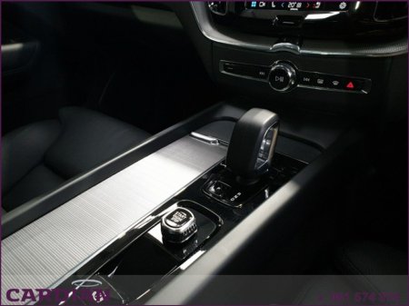 2025 Volvo XC60 Xc60 + T6 PHEV AWD PLUS DARK €61,950 thumbnail