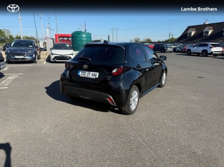 2023 Toyota Yaris - photo 7