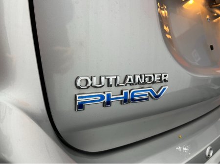 2018 Mitsubishi Outlander - thumbnail 7