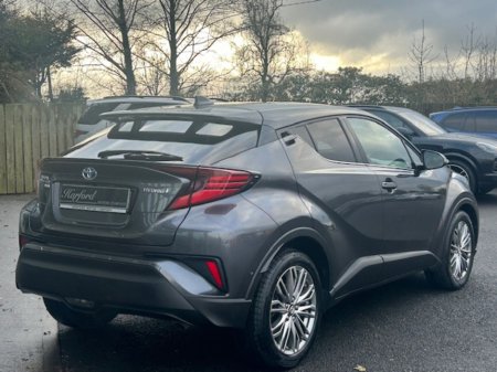 2023 Toyota C-HR 1.8 HYBRID SOL €24,945 thumbnail