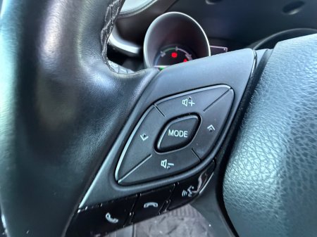 2017 Toyota C-HR - thumbnail 14