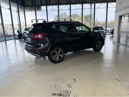 2019 Nissan Qashqai 1.5 DCI 115PS N-CONNEC N-CONNECTA 5DR €16,950 thumbnail