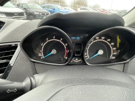 2016 Ford Fiesta - thumbnail 7