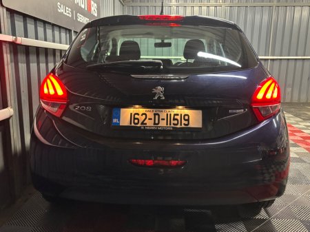 2016 Peugeot 208 - thumbnail 2