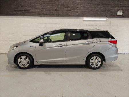 2017 Honda Shuttle 1.5L HYBRID AUTOMATIC €11,850 thumbnail