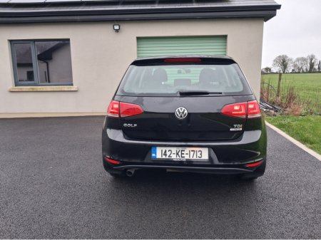 2014 Volkswagen Golf 1.6 TDI S BLUEMOTION 105PS 5DR €10,950 thumbnail