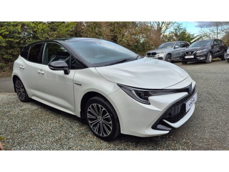 2019 Toyota Corolla HYBRID LUNA SPORT HB 4DR €18,950 thumbnail