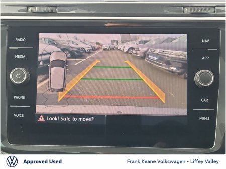 2019 Volkswagen Tiguan COMFORTLINE AUTO 2.0 TDI 150HP *INDIUM GREY METALLIC* €24,895 thumbnail