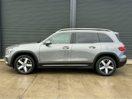 2021 Mercedes-Benz GLB - thumbnail 4