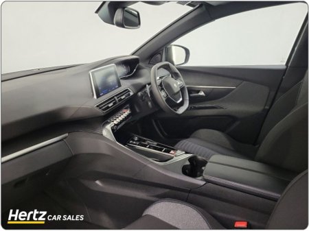 2023 Peugeot 3008 ACTIVE 130bhp 1.2 Petrol Automatic €28,445