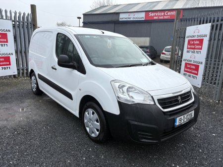 2019 Peugeot Partner 
