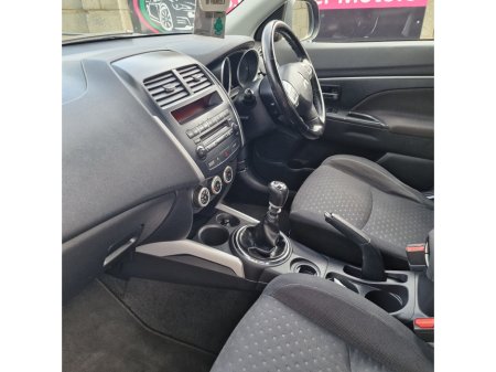 2010 Mitsubishi ASX - thumbnail 9