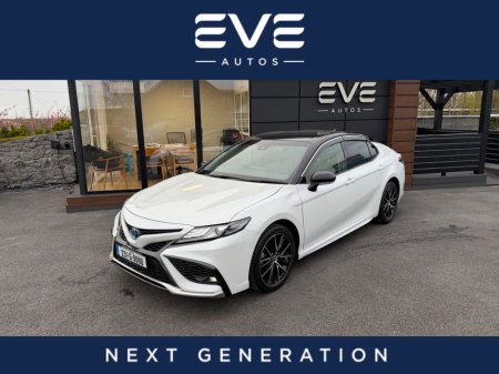 2023 Toyota Camry - thumbnail 1