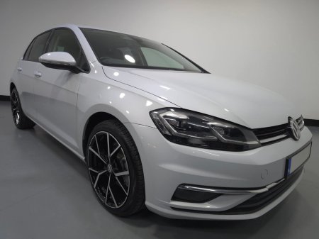 2017 Volkswagen Golf 1.2 TSI DSG EST 110HP BMT Trendline €16,950 thumbnail