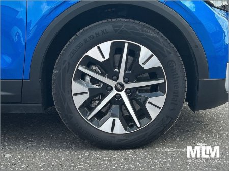 2025 Ford Explorer - thumbnail 9