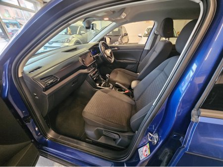 2024 Volkswagen T-Cross LIFE 1.0 TSI MANUAL 5SPEED 95BHP €27,650 thumbnail