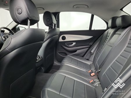 2019 Mercedes-Benz E Class - thumbnail 15