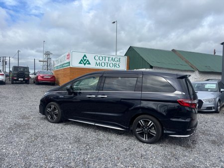 2016 Honda Odyssey - thumbnail 5